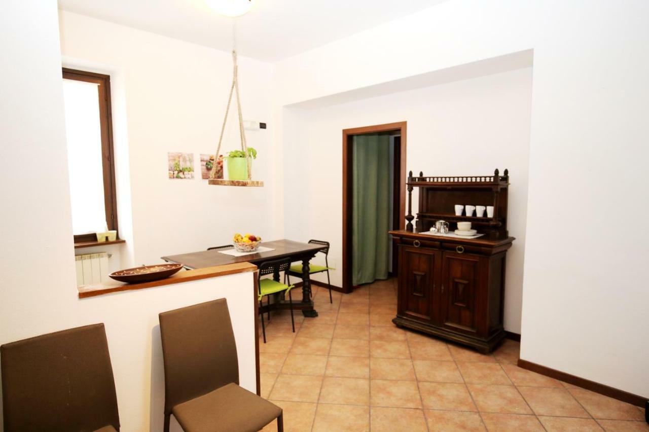 Cortile Del Forno Nel Centro Storico Διαμέρισμα Arona Εξωτερικό φωτογραφία