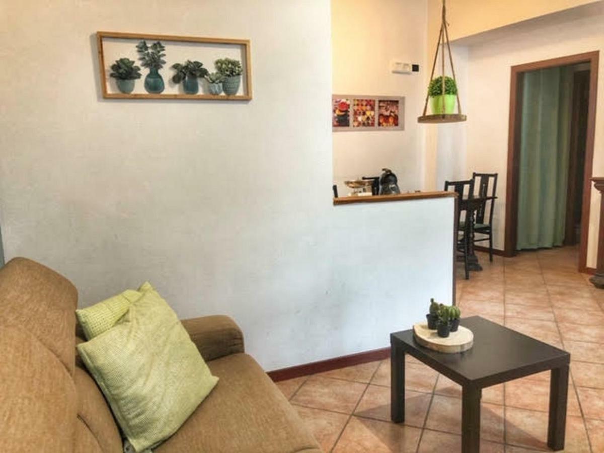 Cortile Del Forno Nel Centro Storico Διαμέρισμα Arona Εξωτερικό φωτογραφία